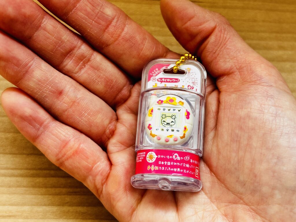 たまごっち おかしなたまごボーロっち パッケージチャームつき3