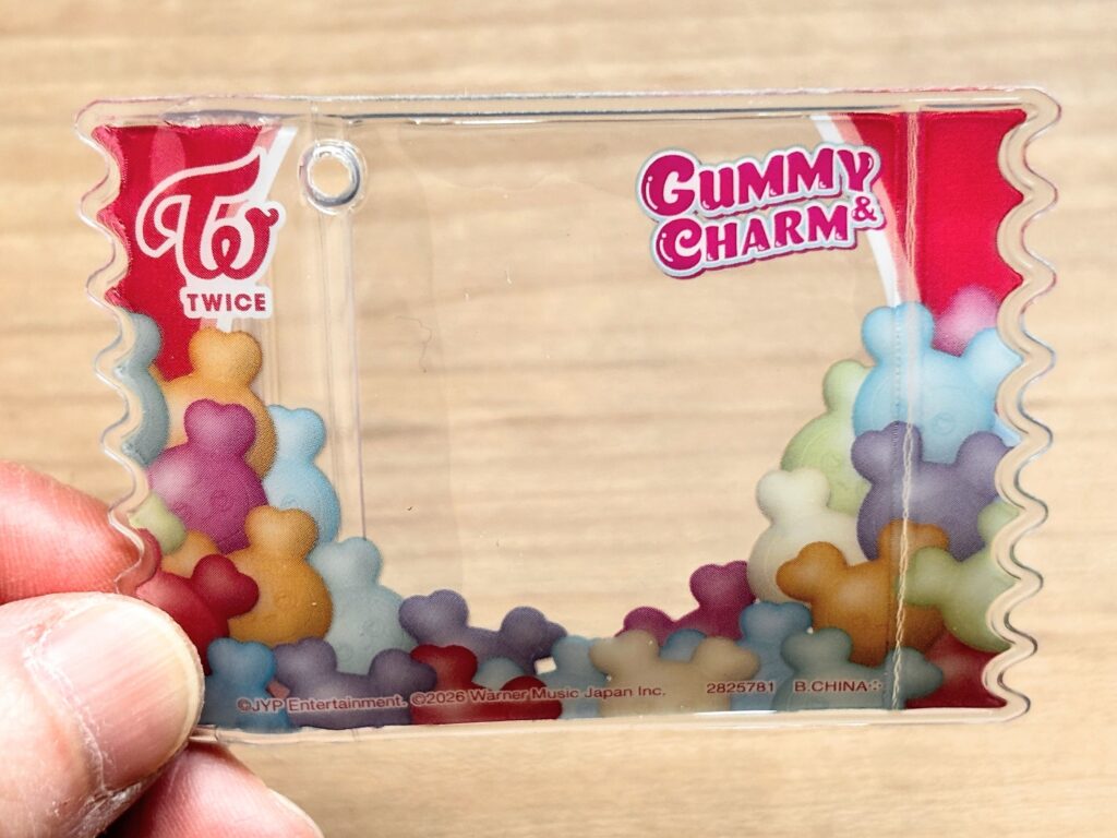 TWICE LOVELYS グミ＆チャーム ポーチつき