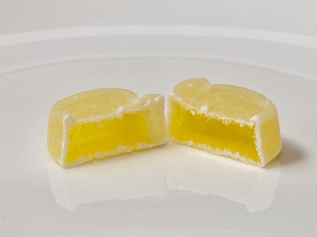 ハローキティ しゃくぷるりんごグミ