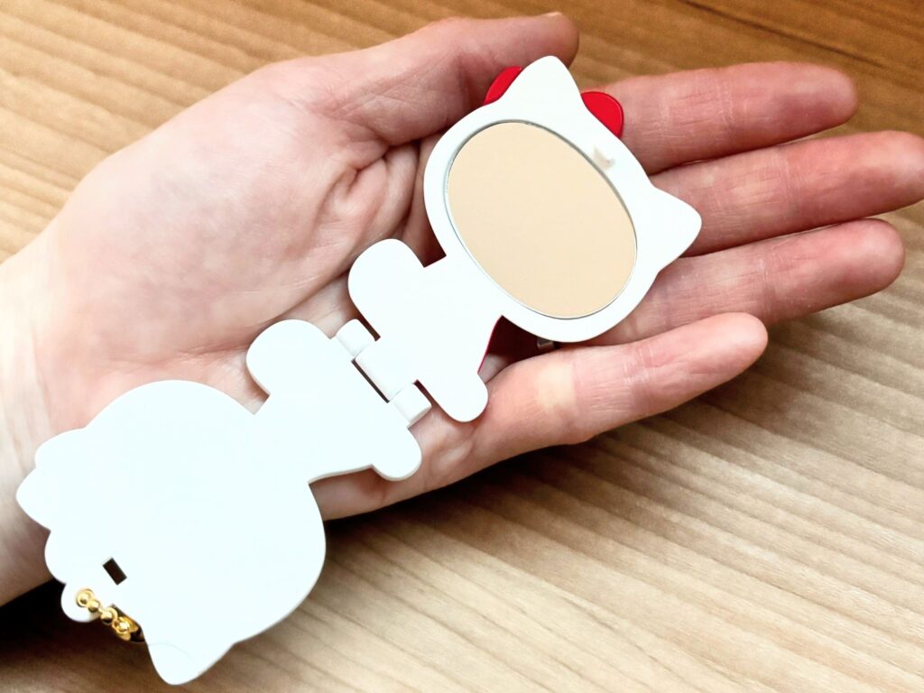 ハローキティ ミラーコレクション付きグミ